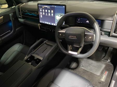 2026-iCAUR-O3T-Electric-AWD_10