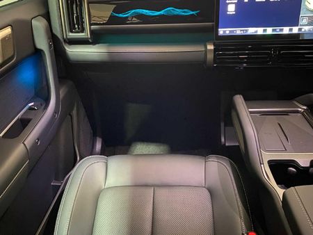 2026-iCAUR-O3T-Electric-AWD_14