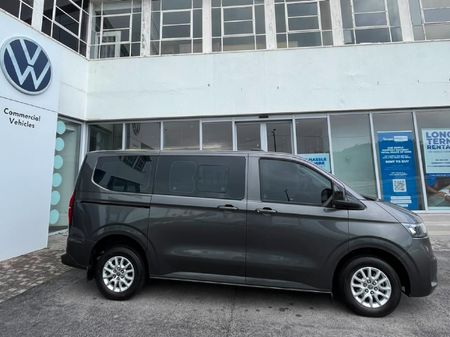 2025-Volkswagen-Kombi-20-TDI-Commerce-Auto-125kw_2