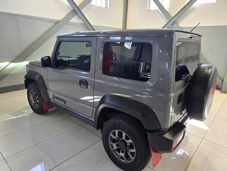 2022-Suzuki-Jimny-15-GLX_8