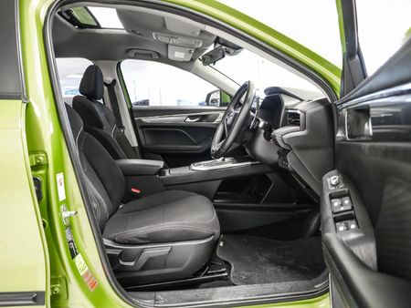 2023-Haval-Jolion-15T-Premium-Auto_9