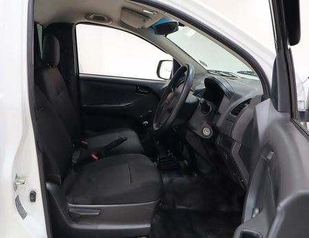 2018-Isuzu-KB-250D-Leed-Single-Cab_17