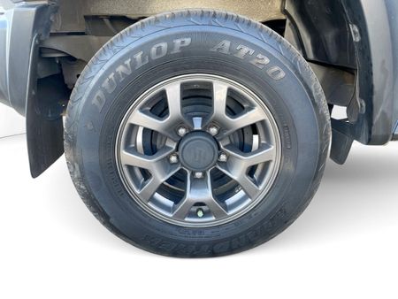 2022-Suzuki-Jimny-15-GL_14