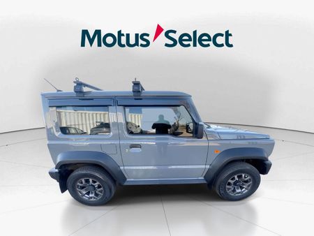 2022-Suzuki-Jimny-15-GL_7