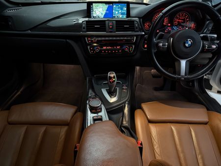 2017-BMW-4-Series-440i-Convertible-M-Sport_16