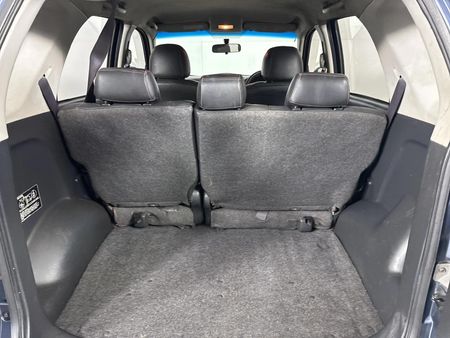 2013-Daihatsu-Terios_12