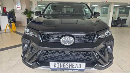 2026-Toyota-Fortuner-28-GD-6-VX-Auto-mHev_5
