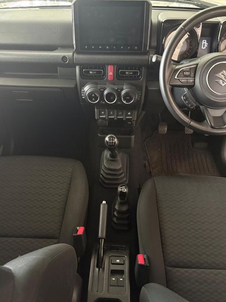 2024-Suzuki-Jimny-Roof-rack_11