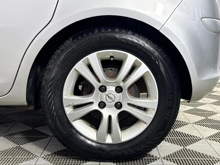 2010-Opel-Corsa-14-Enjoy-5-dr_6