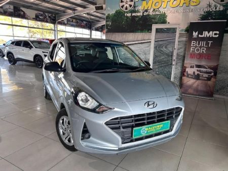 2022-Hyundai-Grand-i10-10-Motion_1