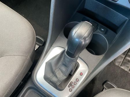 2025-Volkswagen-Polo-Vivo-16-Life_13