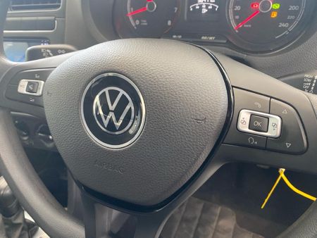 2025-Volkswagen-Polo-Vivo-16-Life_14