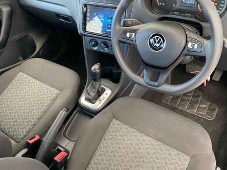 2025-Volkswagen-Polo-Vivo-16-Life_6