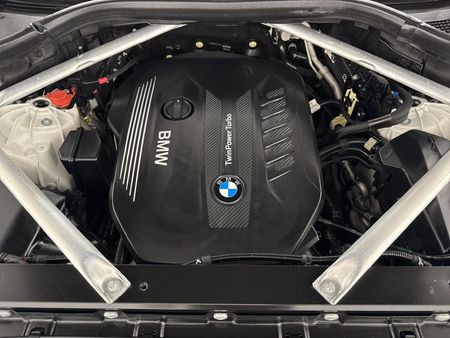 2019-BMW-X5-xDrive30d-M-Sport_12