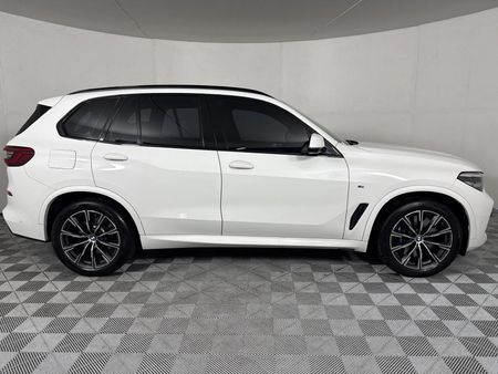 2019-BMW-X5-xDrive30d-M-Sport_16
