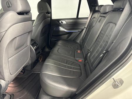 2019-BMW-X5-xDrive30d-M-Sport_3