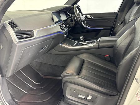 2019-BMW-X5-xDrive30d-M-Sport_8