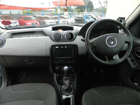 2013-Renault-Duster-16-Dynamique_5