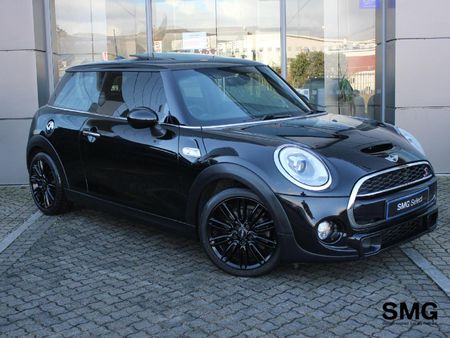 2017-MINI-Hatch-Cooper-S-Auto_0
