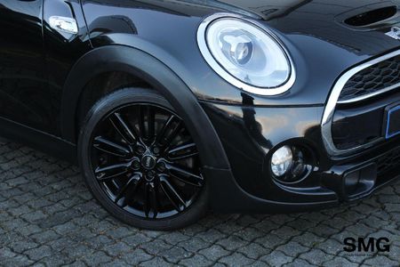 2017-MINI-Hatch-Cooper-S-Auto_13