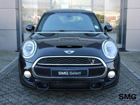 2017-MINI-Hatch-Cooper-S-Auto_1