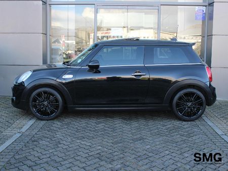 2017-MINI-Hatch-Cooper-S-Auto_2