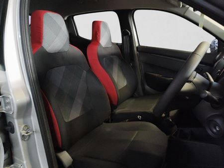 2026-Renault-Kwid-10-Techno_15