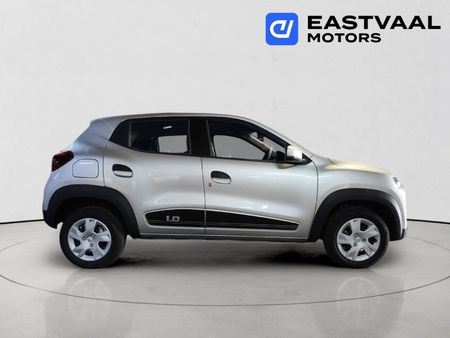 2026-Renault-Kwid-10-Techno_7