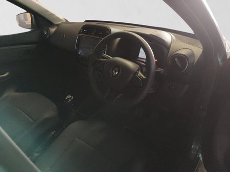 2026-Renault-Kwid-10-Techno_12