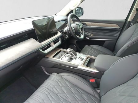 2026-GWM-Tank-500-20T-Ultra-Luxury-Hybrid-4x4-Auto_17