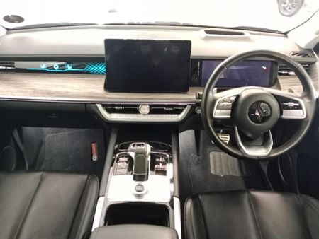 2025-GWM-P500-20T-HEV-Ultra-Luxury-4x4_24