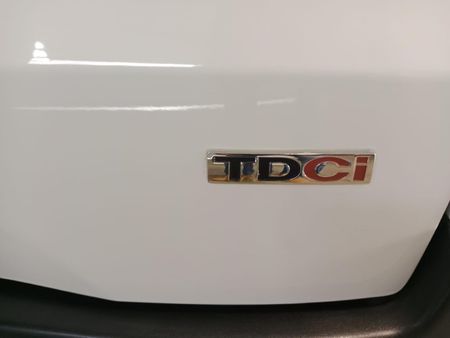 2019-Ford-EcoSport-15-TDCi-Ambiente_2