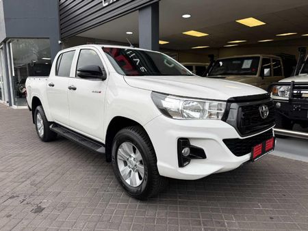 2019-Toyota-Hilux-24-GD-6-SRX-4x4-Double-Cab_3