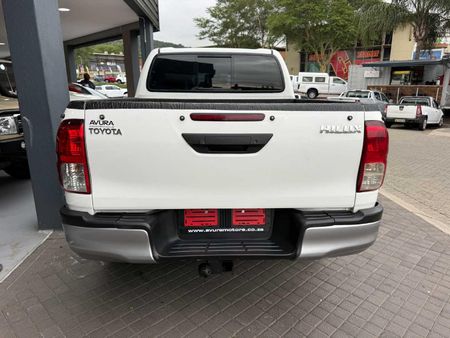 2019-Toyota-Hilux-24-GD-6-SRX-4x4-Double-Cab_4