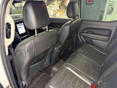 2023-Volkswagen-Amarok-20-BiTDI-154kW-4Motion-Life-Auto-Double-Cab_10
