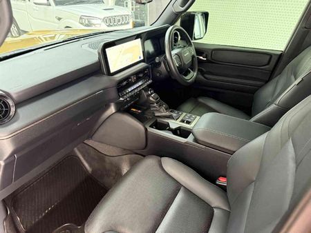 2024-Toyota-Land-Cruiser-Prado-VX-R-First-Edition-28GD-Auto_17