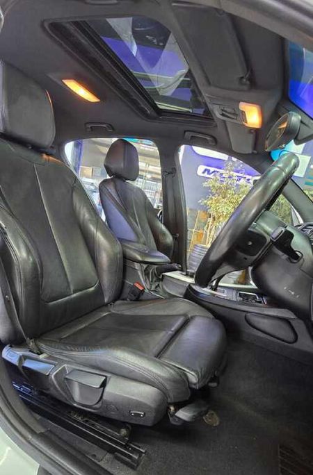 2014-BMW-1-Series-118i-5-dr-Auto_15