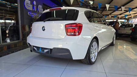 2014-BMW-1-Series-118i-5-dr-Auto_5