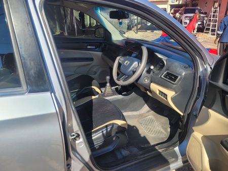2019-Honda-Amaze-12-Comfort_6