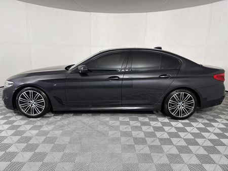 2018-BMW-5-Series-520d-M-Sport_18