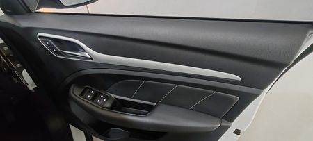 2025-MG-ZS-15-Com-Auto_8