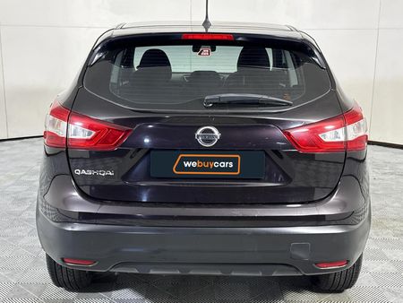 2017-Nissan-Qashqai-12T-Visia_14