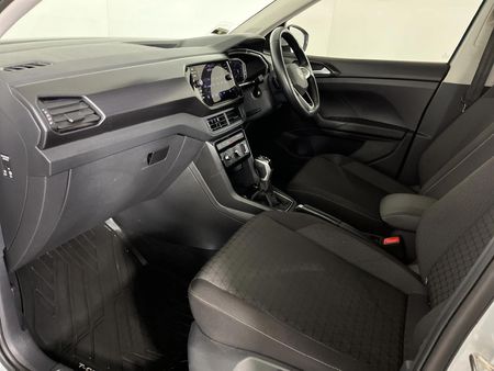 2022-Volkswagen-T-Cross-10-TSI-Comfortline-Auto_8