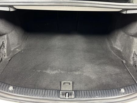 2021-Mercedes-AMG-C-Class-C63-S-AMG_13
