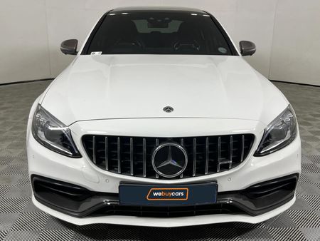 2021-Mercedes-AMG-C-Class-C63-S-AMG_14