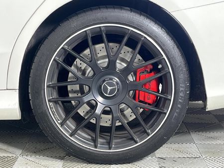 2021-Mercedes-AMG-C-Class-C63-S-AMG_6