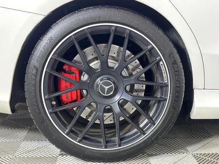 2021-Mercedes-AMG-C-Class-C63-S-AMG_7