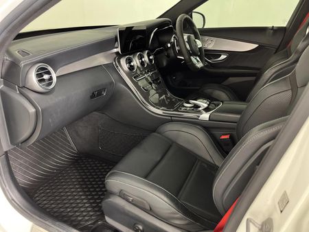 2021-Mercedes-AMG-C-Class-C63-S-AMG_8