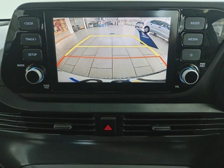 2023-Hyundai-i20-12-Motion_13