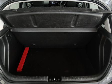 2023-Hyundai-i20-12-Motion_20